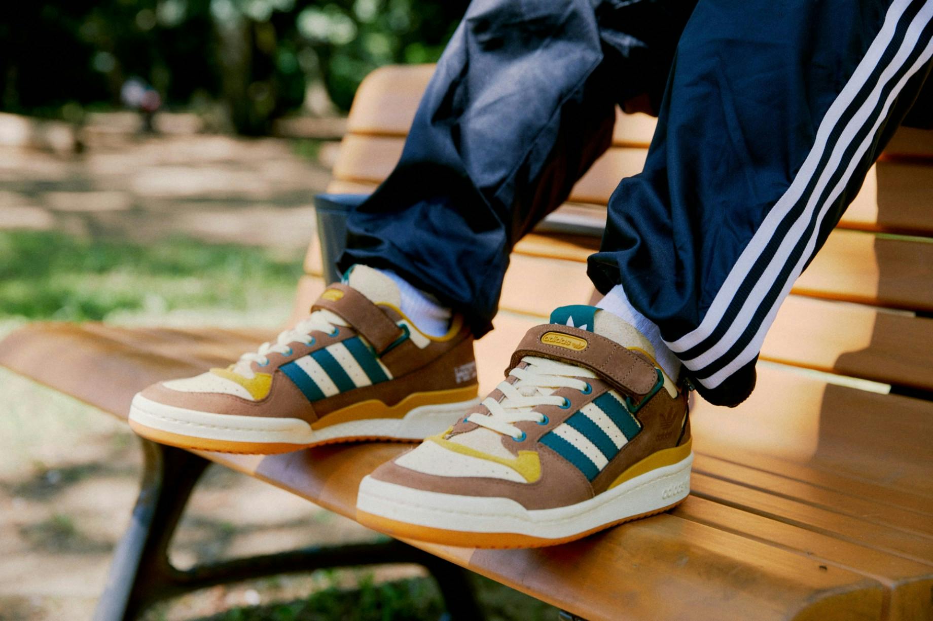 adidas 700 v3 clay brown